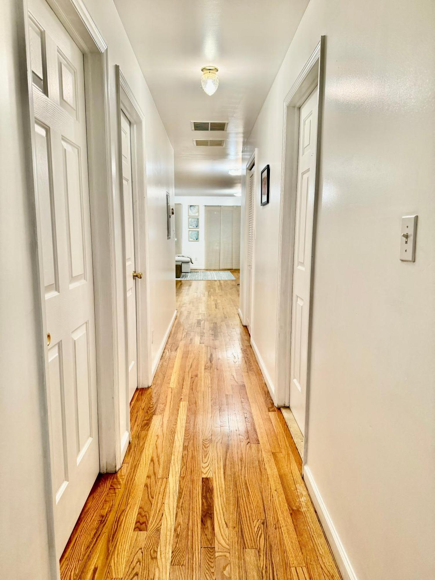 Stylish Evergreen Apartment By Newark Airport ภายนอก รูปภาพ